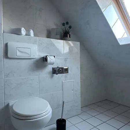 Apartment Feelgood 59, Stilvolles In Barleben, Bei Magdeburg, Parkplatz Und Netflix Kostenfrei, Nur 2 Km Bis Zur A2